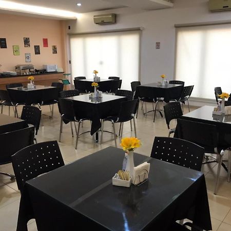 Buriti Hotel Jataí エクステリア 写真