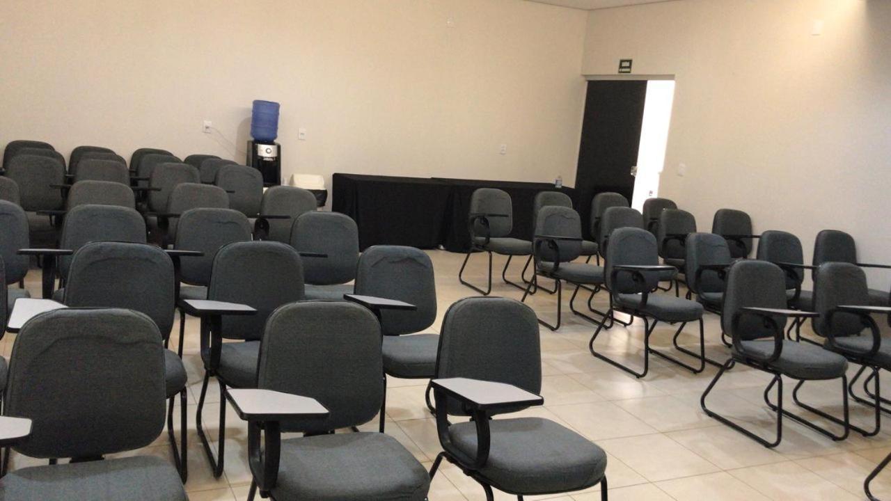 Buriti Hotel Jataí エクステリア 写真